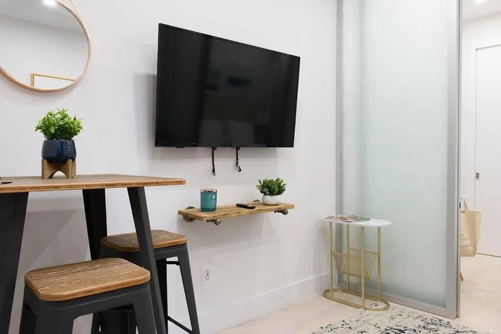 78-4B New Quality 1Br W&D In Unit Skylight Apartment New York United States